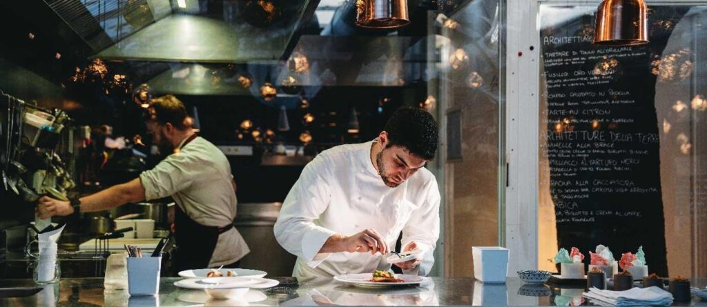 Private Chef Mykonos by Lyons Concierge. Enjoy bespoke dining experiences with gourmet menus, premium ingredients and luxury service.